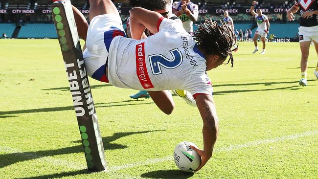 SYDNEY, AUSTRALIA - MARCH 12:  Dominic Young of the Knights scores a try during the round one NRL match between the Sydney Roosters and the Newcastle Knights at Sydney Cricket Ground, on March 12, 2022, in Sydney, Australia. (Photo by Matt King/Getty Images)