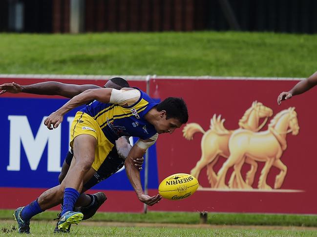 Wanderers' Aaron Motlop picks up the ball. Picture: Keri Megelus