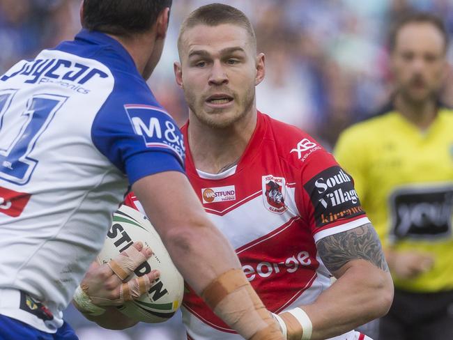 Euan Aitken of the Dragons during the Round 14 NRL match between the Canterbury-Bankstown Bulldogs and the St George-Illawarra Dragons at ANZ Stadium in Sydney, Monday, June 11, 2018. (AAP Image/Craig Golding) NO ARCHIVING, EDITORIAL USE ONLY