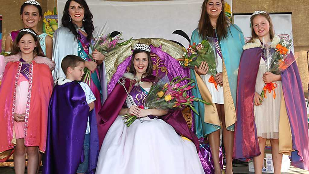 Banana Queen Crowned At End Of Successful Festival Daily Telegraph