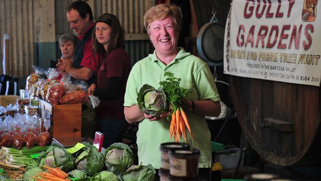 Leeanne Halfpenny at her vegetable stall at the Barossa Farmer’s Market.