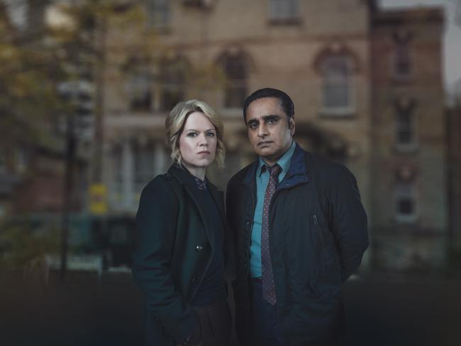 DCI Jess James (SINÉAD KEENAN) &amp; DI Sunny Khan (SANJEEV BHASKAR)