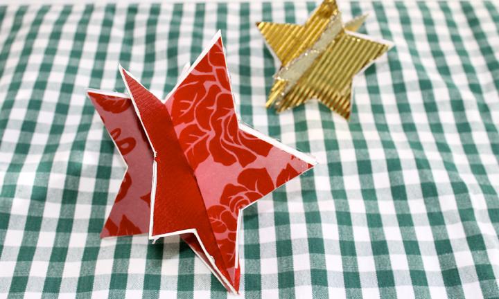 Download Diy Christmas Craft How To Make A 3d Standing Christmas Star Video Kidspot PSD Mockup Templates