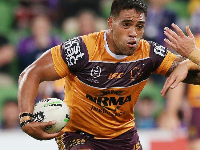 MELBOURNE, AUSTRALIA - MARCH 14: Joe Ofahengaue of the Broncos runs with the ball during the round one NRL match between the Melbourne Storm and the Brisbane Broncos at AAMI Park on March 14, 2019 in Melbourne, Australia. (Photo by Michael Dodge/Getty Images)