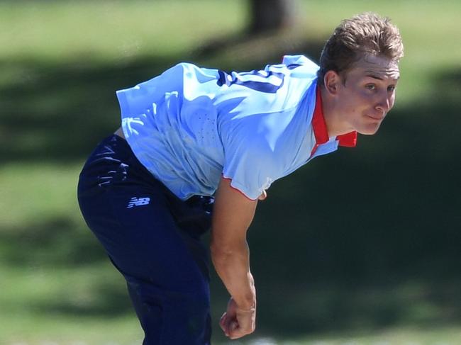 NSW Metro bowler Charlie Anderson during the grand final at Karen Rolton Oval 22 December, 2022, Cricket Australia U19 Male National Championships 2022-23.Picture: Cricket Australia.