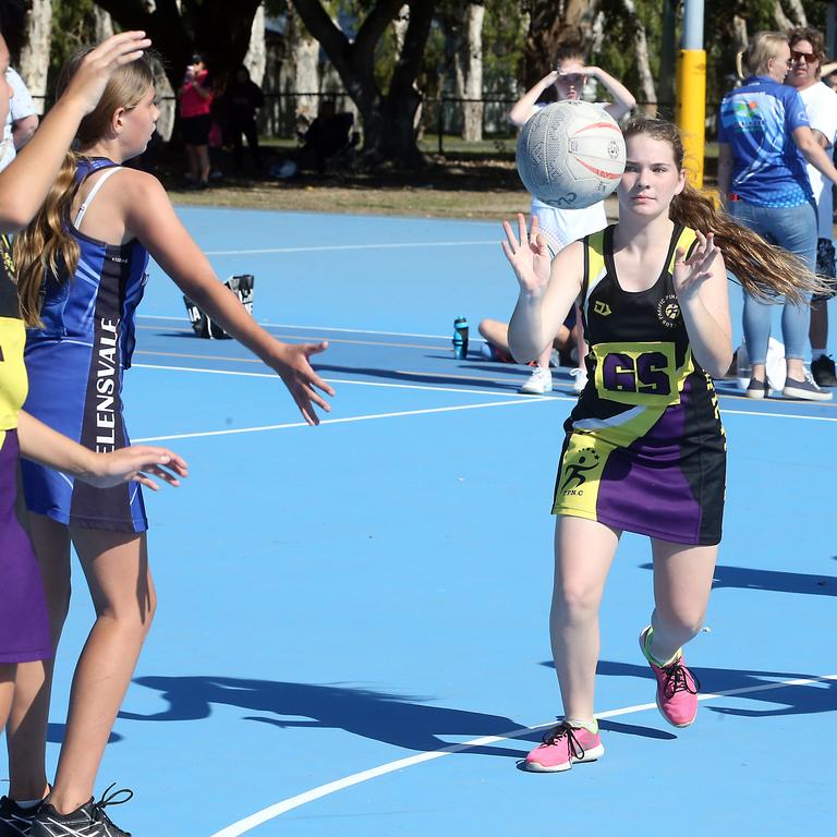 Netball at Runaway bay. Photo of Senior Intermediate Div 2 matches. Photo by Richard Gosling