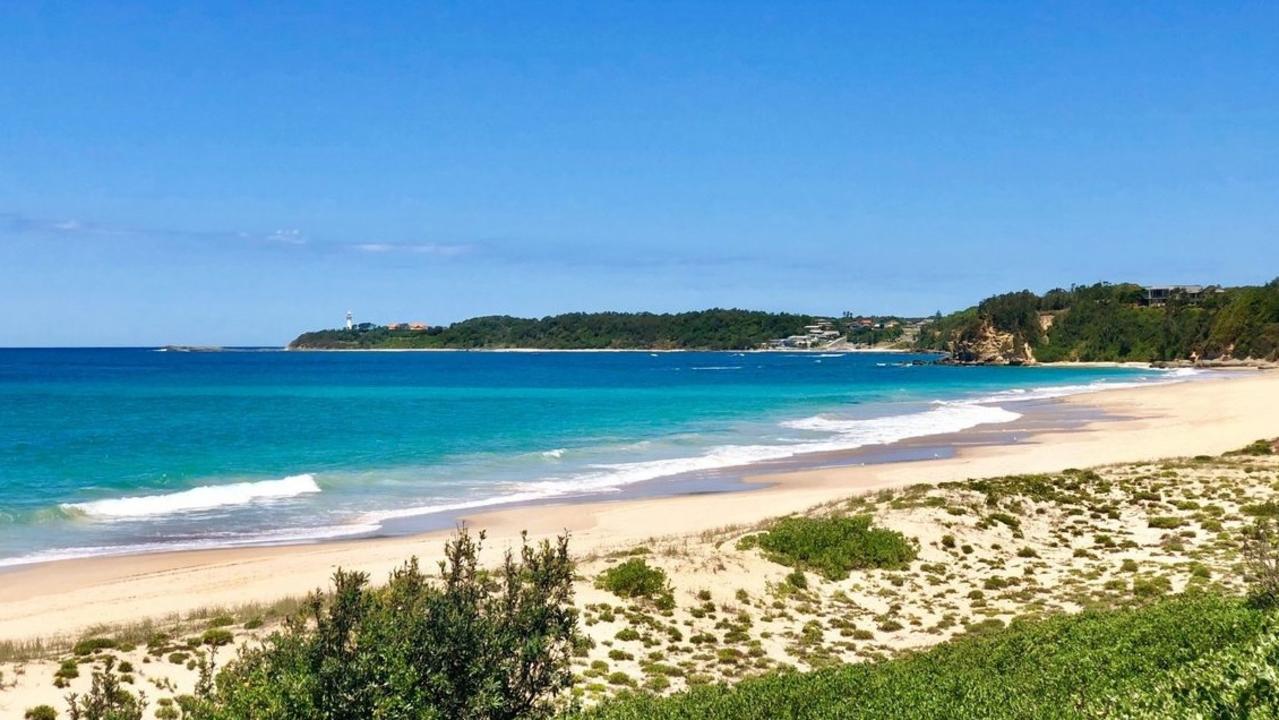 Block of land on the beachfront at Noraville is dream blank canvas ...