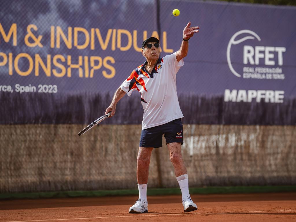 100-year-old Henry Young is the world's oldest competitive tennis player as of October 2023. Picture: Supplied / International Tennis Federation