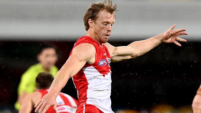 Callum Mills was the goalkeeper for the Swans as the loose man in defence. Picture: Getty Images