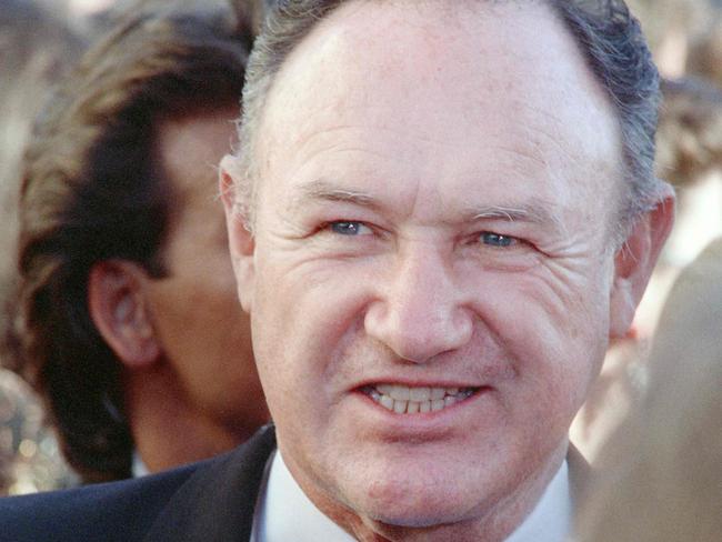 (FILES) US actor Gene Hackman arrives at the Shrine Auditorium on March 29, 1989 to attend the 61st Annual Academy Awards in Hollywood. Oscar-winning US actor Gene Hackman, wife found dead at home: media reports. (Photo by Mark LOUNDY / AFP)