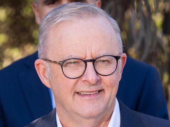 WHYALLA, AUSTRALIA - NewsWire Photos - 20 FEBRUARY, 2025: Australian Prime Minister Anthony Albanese addressing the media during a visit to the Whyalla Steelworks in South Australia. Picture: NewsWire / Tim Joy