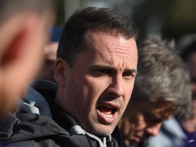 EFL (Division 1): Vermont v Blackburn at Vermont.  Vermont coach Steve Cochrane addresses players at 1/4 time. Picture: Lawrence Pinder