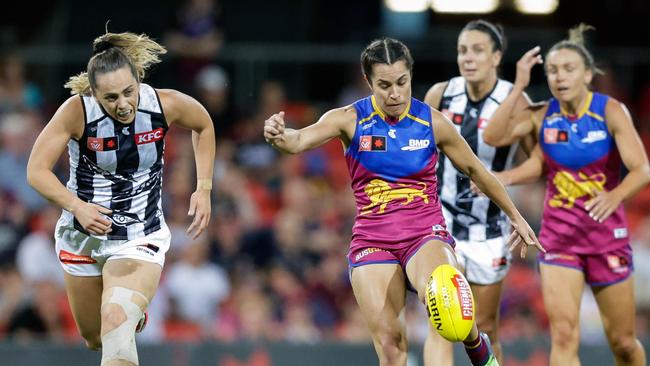 AFLW Best and Fairest winner Alexandra Anderson breaks away. Picture: Russell Freeman/AFL Photos via Getty Images