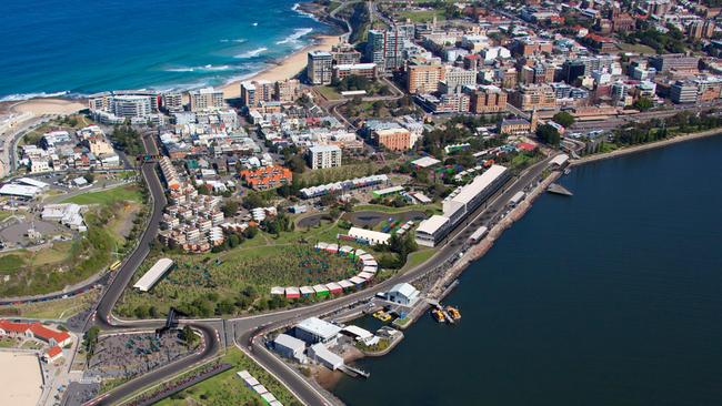 Newcastle will host a Supercars race from 2017.