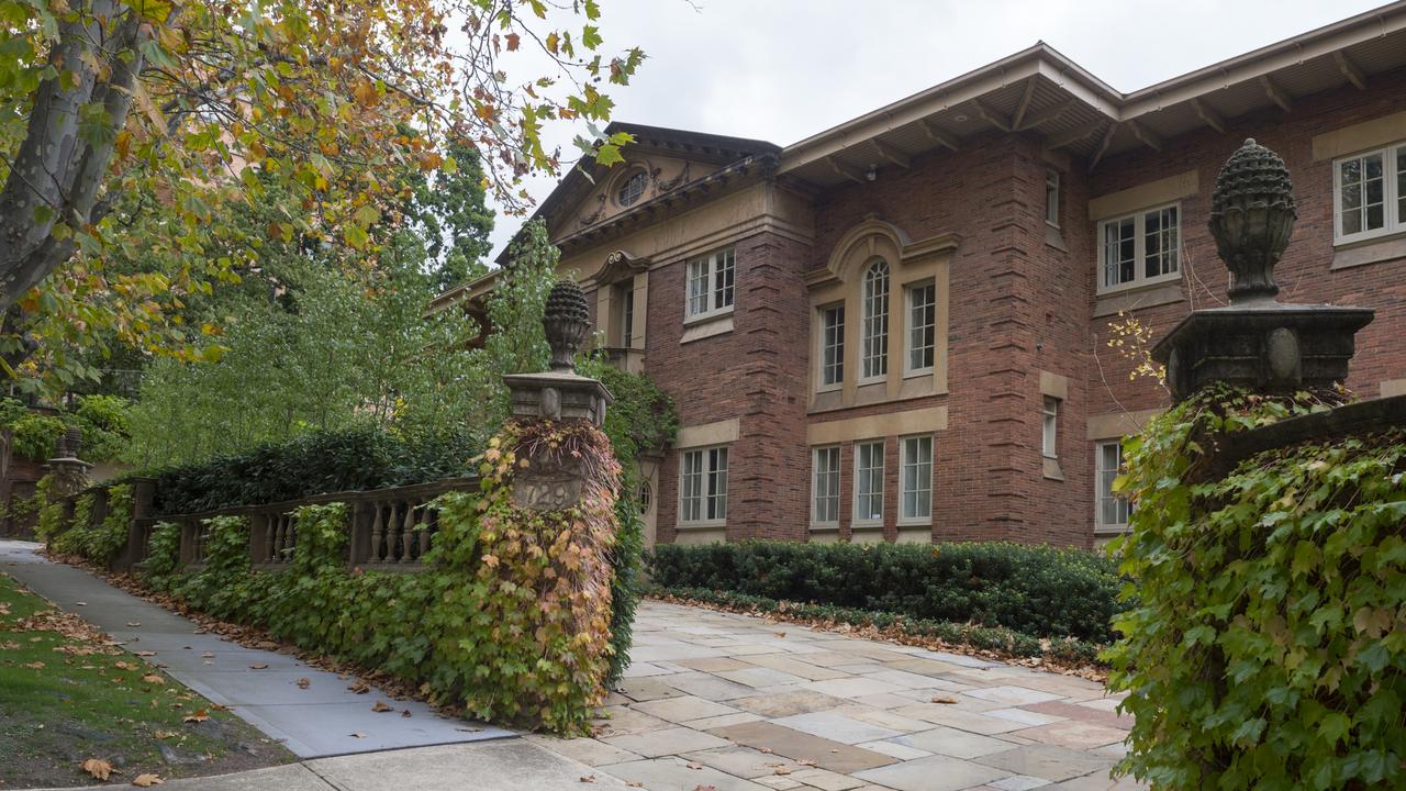 One of many large houses in Melbourne’s Toorak. Photographer: Chris Groenhout.