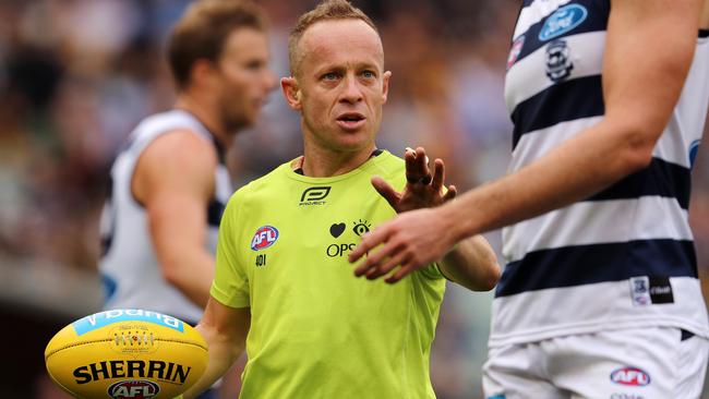 AFL Bounce Debate: Ray Chamberlain Says Scrap The Bounce, Bounce ...