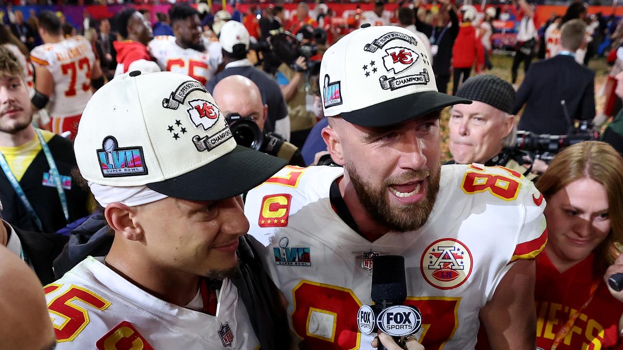 Travis Kelce And Patrick Mahomes Back To Sb Champions Shirt