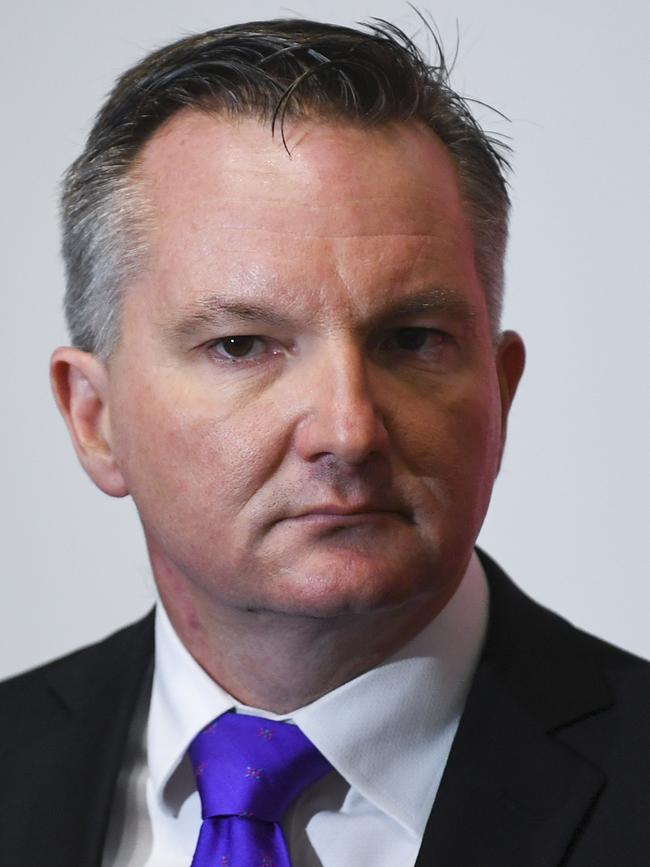 A number of MPs were present at the dinner including Shadow Treasurer Chris Bowen. Picture: AAP Image/Lukas Coch