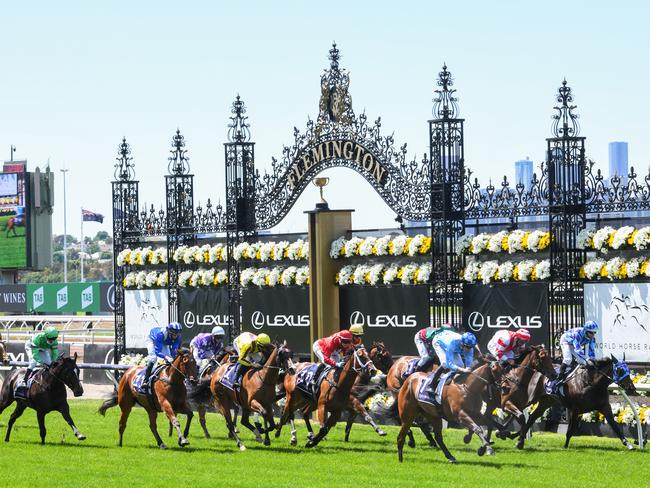 Melbourne Cup thrown into chaos