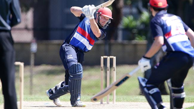 Footscray’s Dean Russ on the attack. Picture: Andrew Tauber