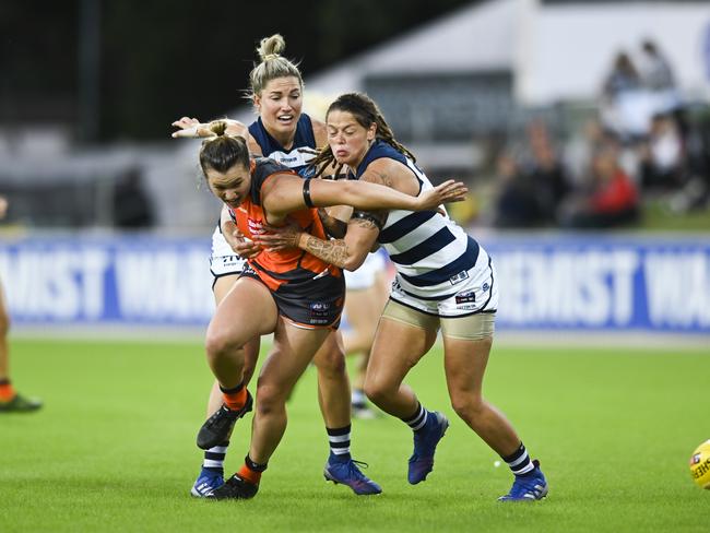 Jessica Dal Pos (centre) says her father taught her the importance of being a good teammate. Picture: AAP