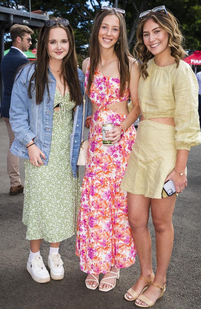 At 2023 Audi Centre Toowoomba Weetwood race day are (from left) Kyra Bartlett, Emily Newcomb and Hannah Nielsen. Picture: Kevin Farmer