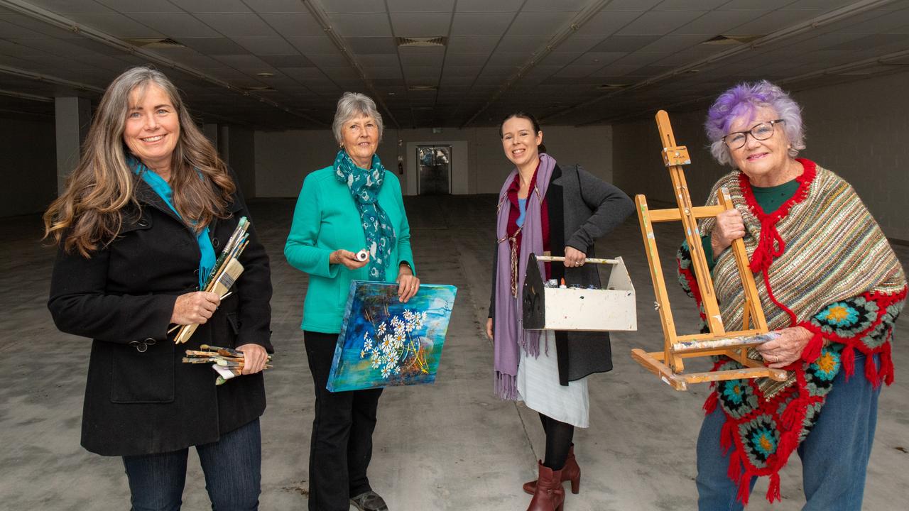 Lockyer Creative Collective’s Maree Rosier (president) Pip Van Gilst (secretary) Gillian Gehrke (marketing officer) and artist Elizabeth Browne. PHOTO: ALI KUCHEL