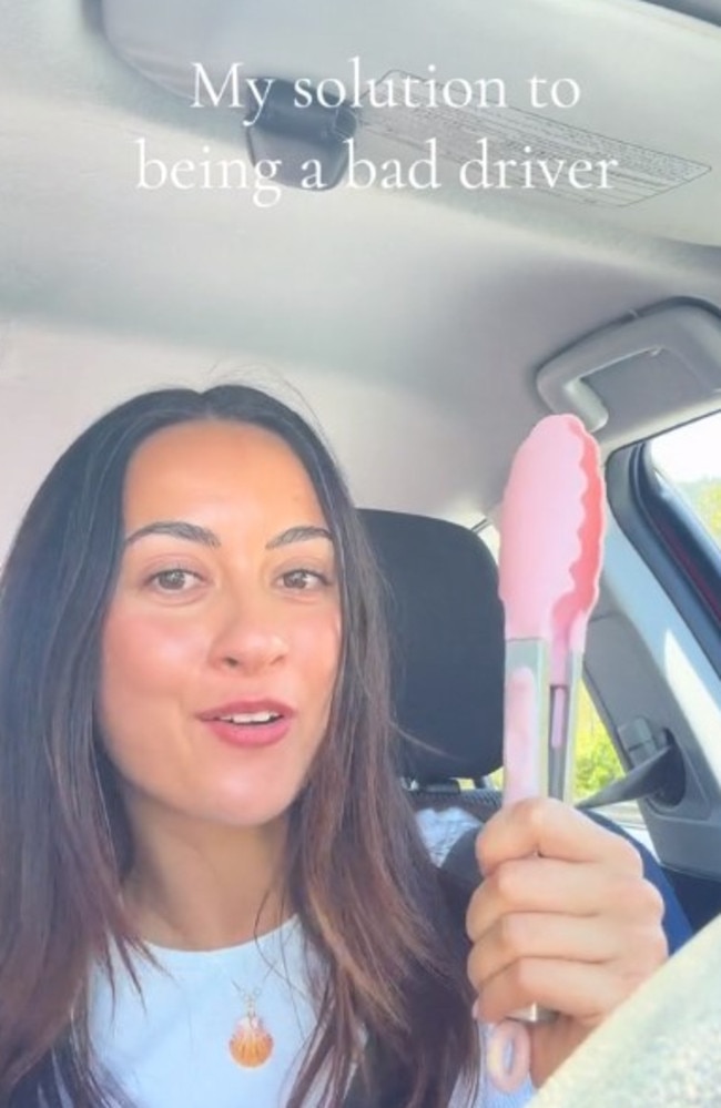 A woman has revealed why she keeps tongs in her car. Picture: TikTok