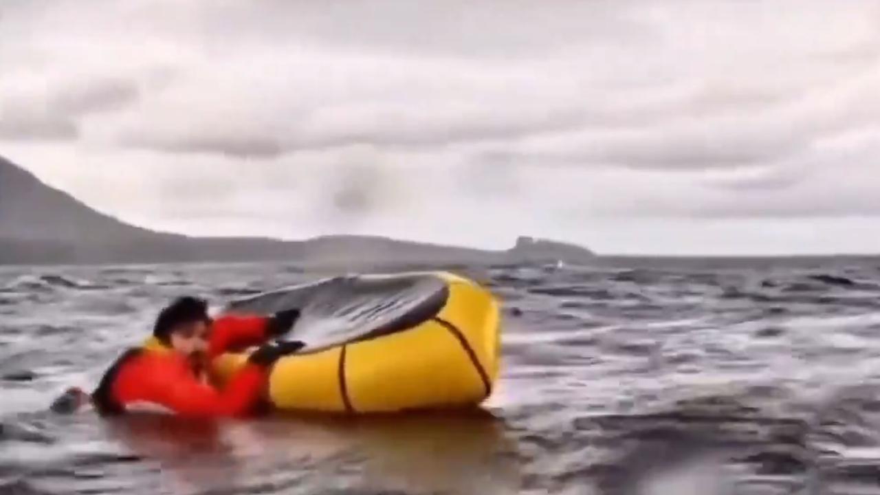 Adrián Simancas was paddling alongside his father, Dell, in Bahía El Águila near the San Isidro Lighthouse in the Strait of Magellan when a massive humpback whale suddenly surfaced. Picture: X