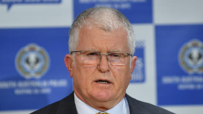 Head of SA Police’s Major Crimes Investigations Unit, Superintendent Des Bray. Photo David Mariuz / AAP.