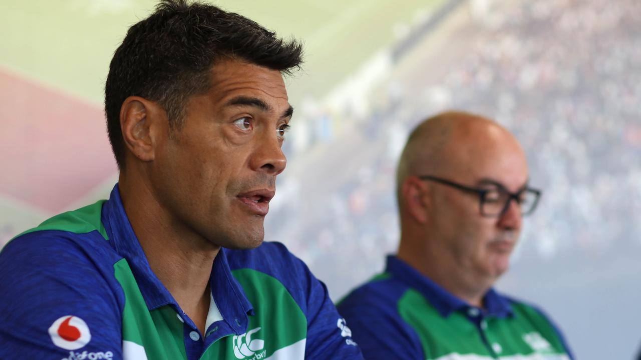 Warriors coach Stephen Kearney wants club boss Cameron George to leave the team talk to him. (Photo by Phil Walter/Getty Images)