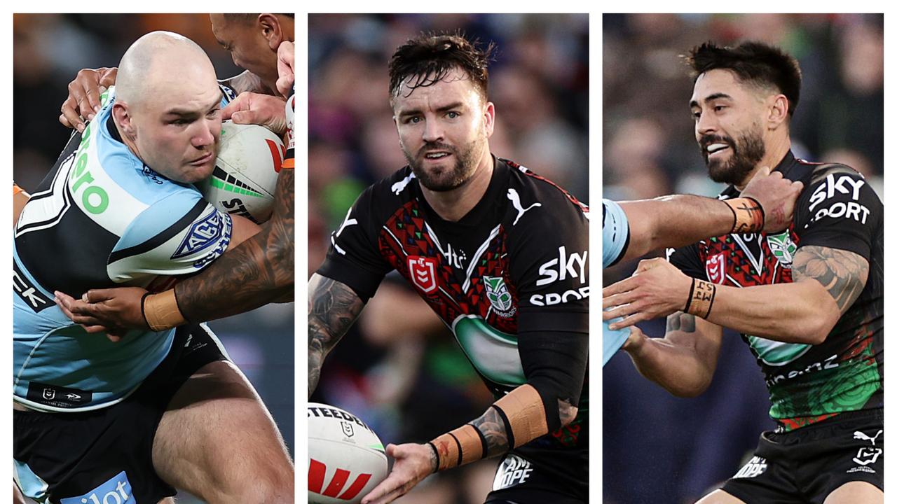 Auckland, New Zealand. 21st July, 2023. Warriors players celebrate with  Shaun Johnson after he kicked the winning field goal during the NRL Round  21 match between the New Zealand Warriors and the