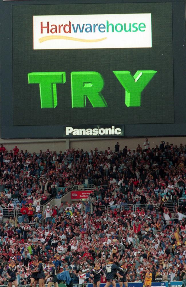 The moment the video referees confirmed the controversial penalty try.