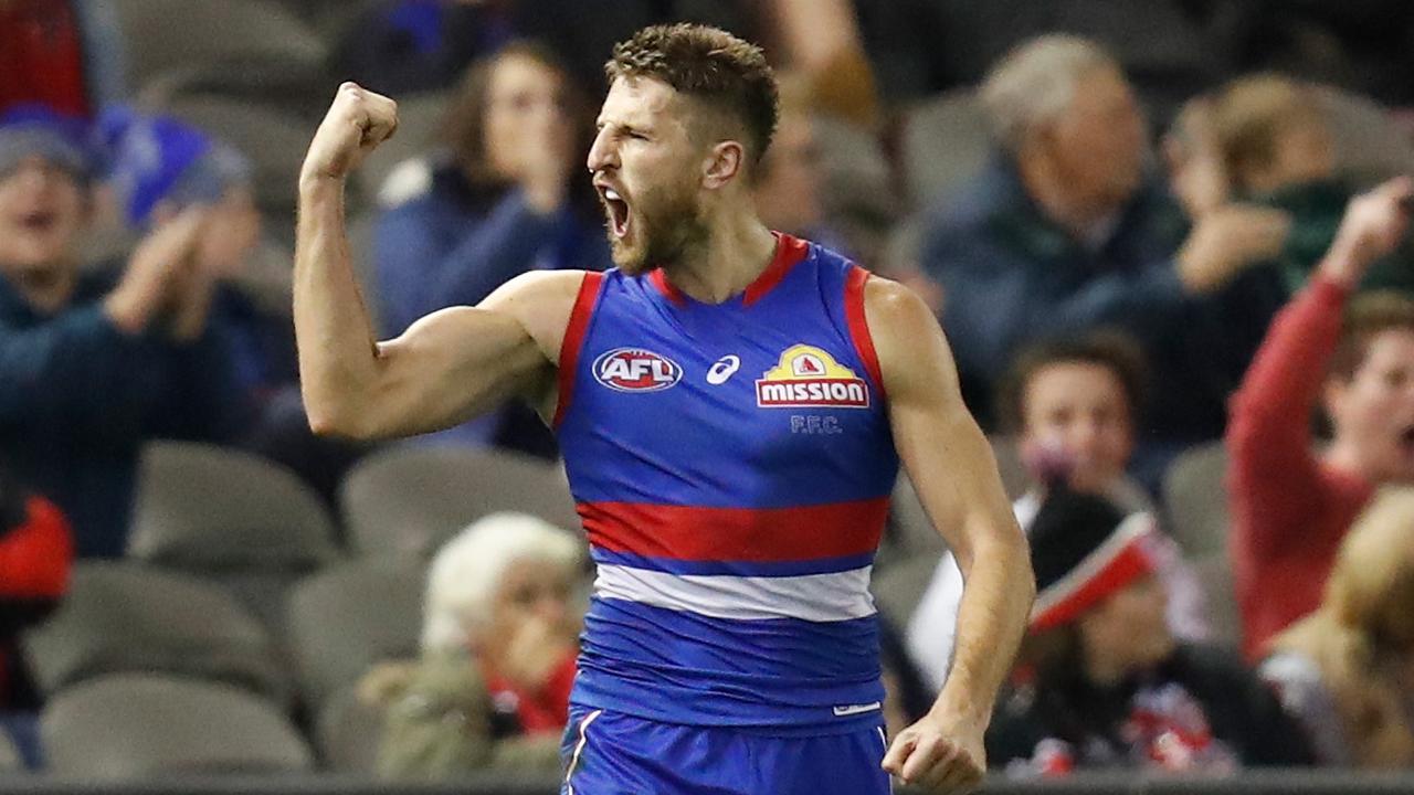 Marcus Bontempelli has re-commited to the Bulldogs (Photo by Michael Willson/AFL Photos via Getty Images).