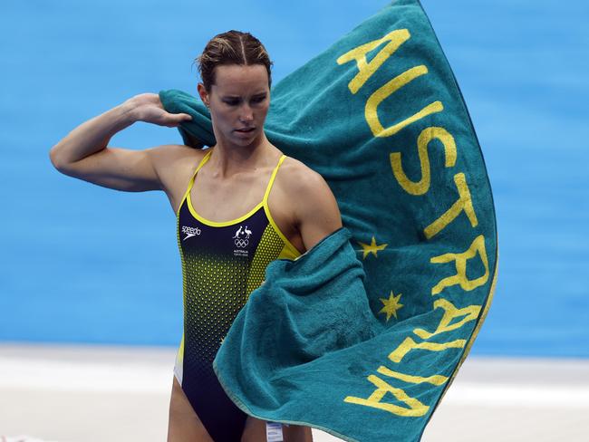 Emma McKeon dries off after her session. Picture: Alex Coppel.