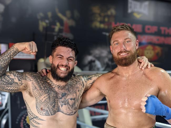 UFC star Tyson Pedro and rising heavyweight boxing prospect Jackson Murray have started sparring each other.