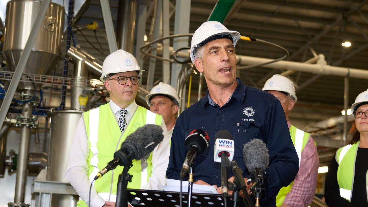 Labor-backed Alpha HPA OKs world’s largest alumina site | The Australian