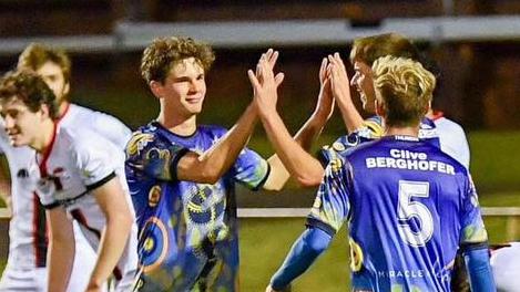 Jack DeBortoli Celebrates with Thunder teammates. Picture: SWQ Thunder