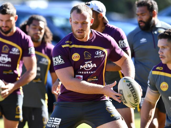 Matthew Lodge (centre) during the Brisbane Broncos training session ahead of the Round 26 clash against the North Queensland Cowboys.