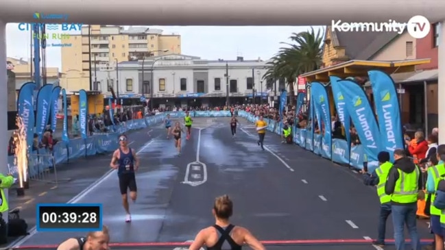 Replay: City-Bay Fun Run finishing line