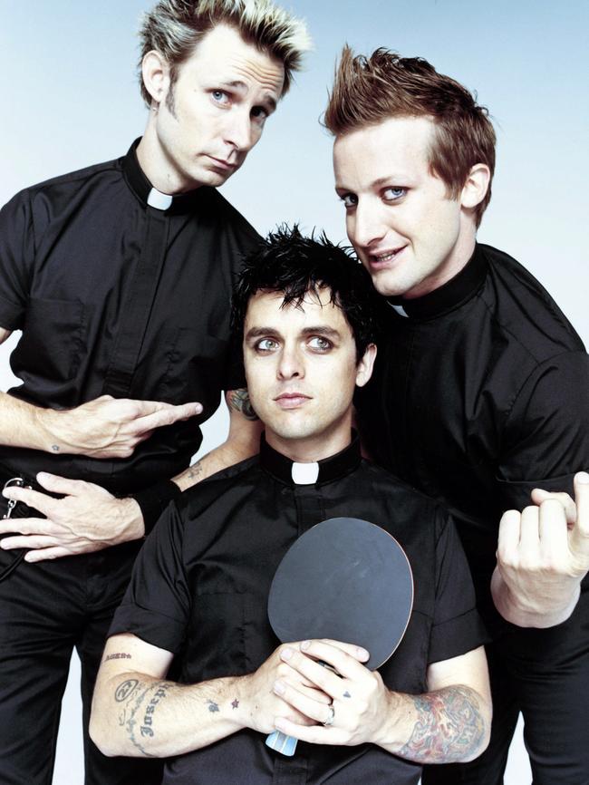 2004 ; band Green Day - members Mike Dirnt, Billie Joe Armstrong & Tre Cool PicMarina/Chavez music groups bands