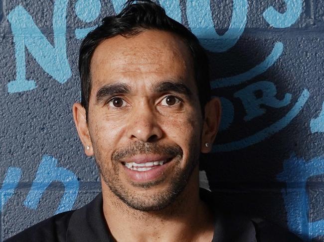 Eddie Betts poses during a Carlton Blues press conference in Melbourne, Monday, October 14, 2019. Betts, previously with the Adelaide Crows, has signed a one year contract until the end of 2020. (AAP Image/Michael Dodge) NO ARCHIVING