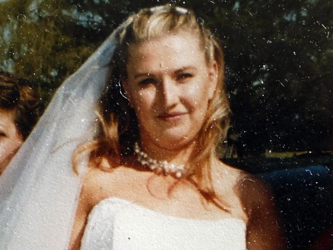 DAILY TELEGRAPH - 14.2.25COPY PHOTO of Kay Henderson on her wedding day in 2005 with her mum. Terminally ill woman Kay Henderson will end her life next week as part of the Voluntary Assisted Death program. Picture: Sam Ruttyn