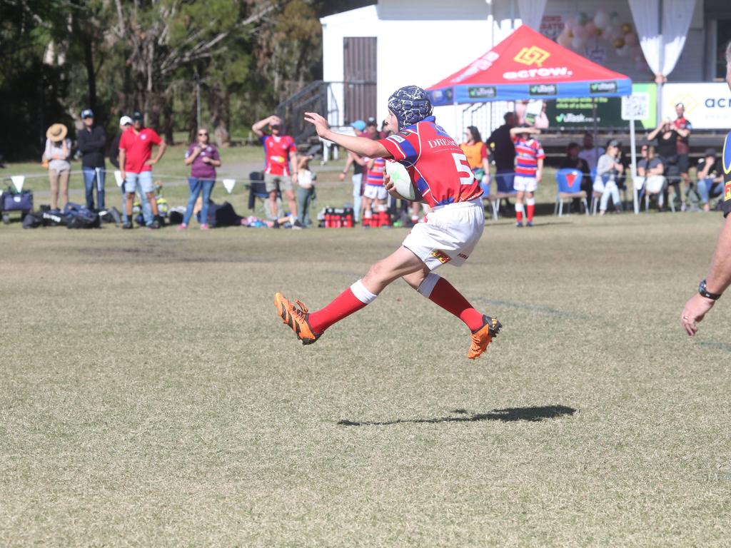 GCDRU juniors. Helensvale Hogs vs. Bond Pirates U 12's. 14 July 2024 Miami Picture by Richard Gosling