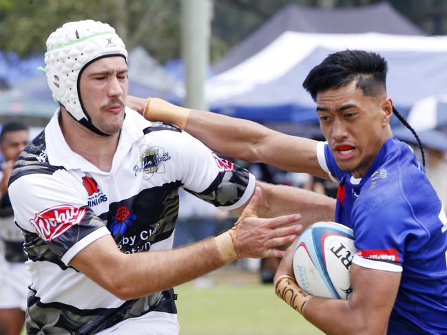 L to R: Nicholas Bett for Barbarians and Na'oia'ehanisi Tofaeono for NSW Samoa.  U18 Boys NSW Samoa v Barbarians. 2024 Pasifiika Cup at Whalan Reserve. Picture: John Appleyard