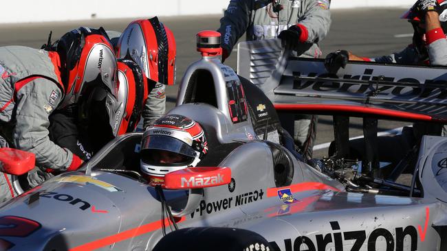 A gearbox issue ended Will Power’s bid for the 2016 IndyCar title.