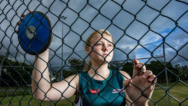 Discus thrower Chelsea Lafsky at Deception Bay Little Athletics. PHOTO: AAP /Richard Walker