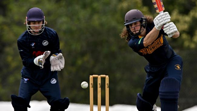 Elsternwick’s Jack Denborough and Strathmore’s Samuel Dukic. Picture: Andy Brownbill