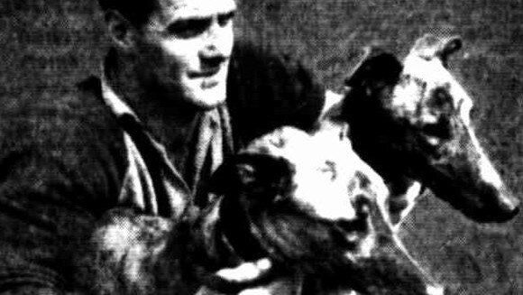 Champion greyhounds Manangal and Mardoonah. Trained by Malvern Cameron and pictured with Malvern Cameron’s assistant trainer, Ricky Barker in 1947.