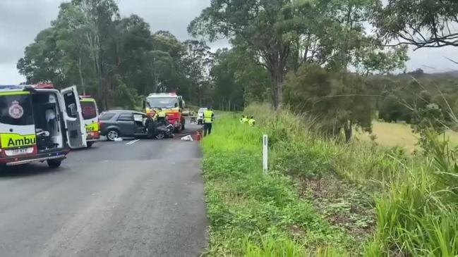 Two trapped in rural crash on Traveston Rd